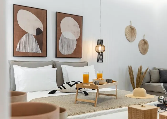 Summer Times * Naxos City